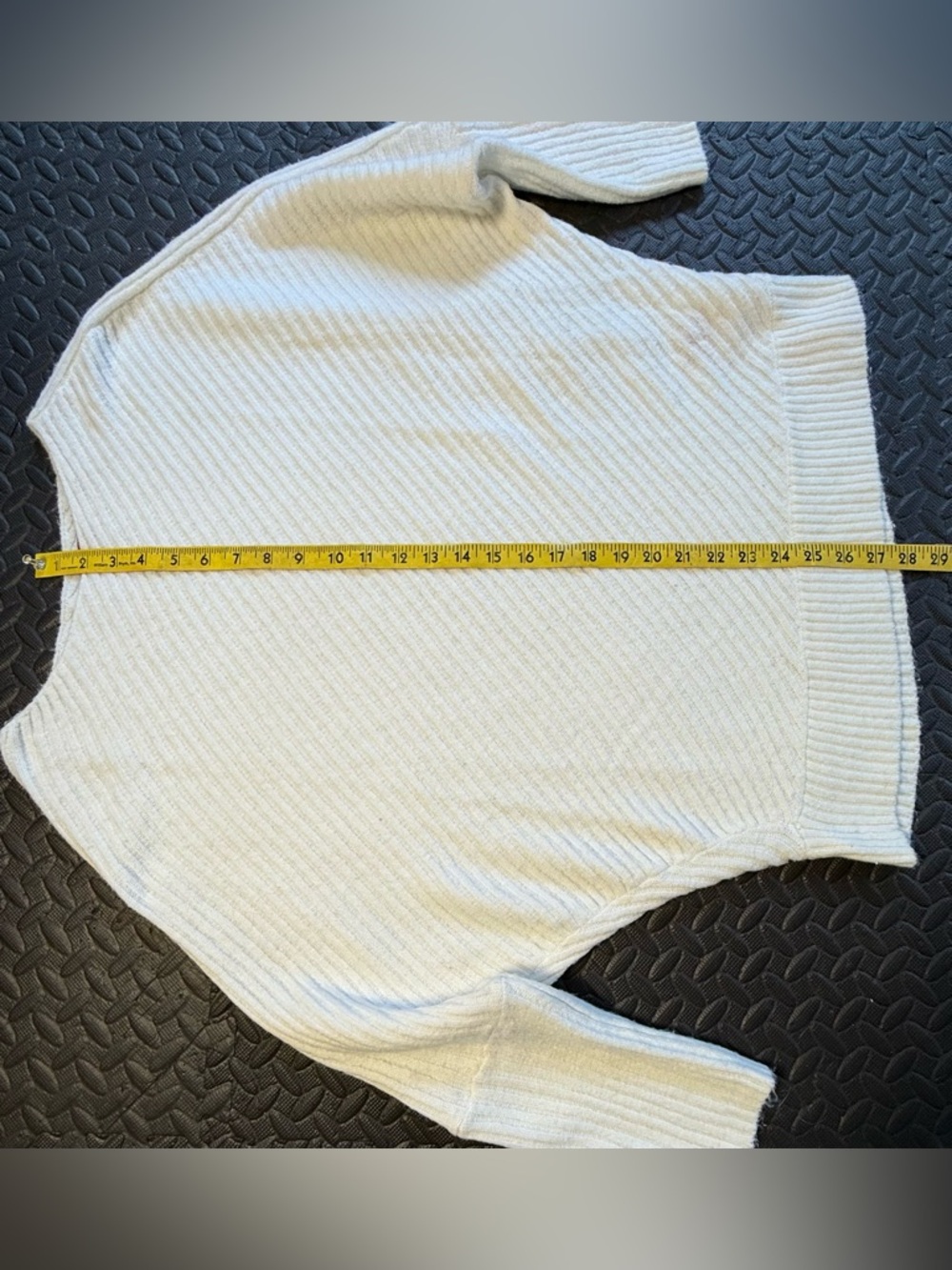 Jennifer Lopez Cream Diagonal-Textured Batwing Sweater Size XL - Picture 6 of 9